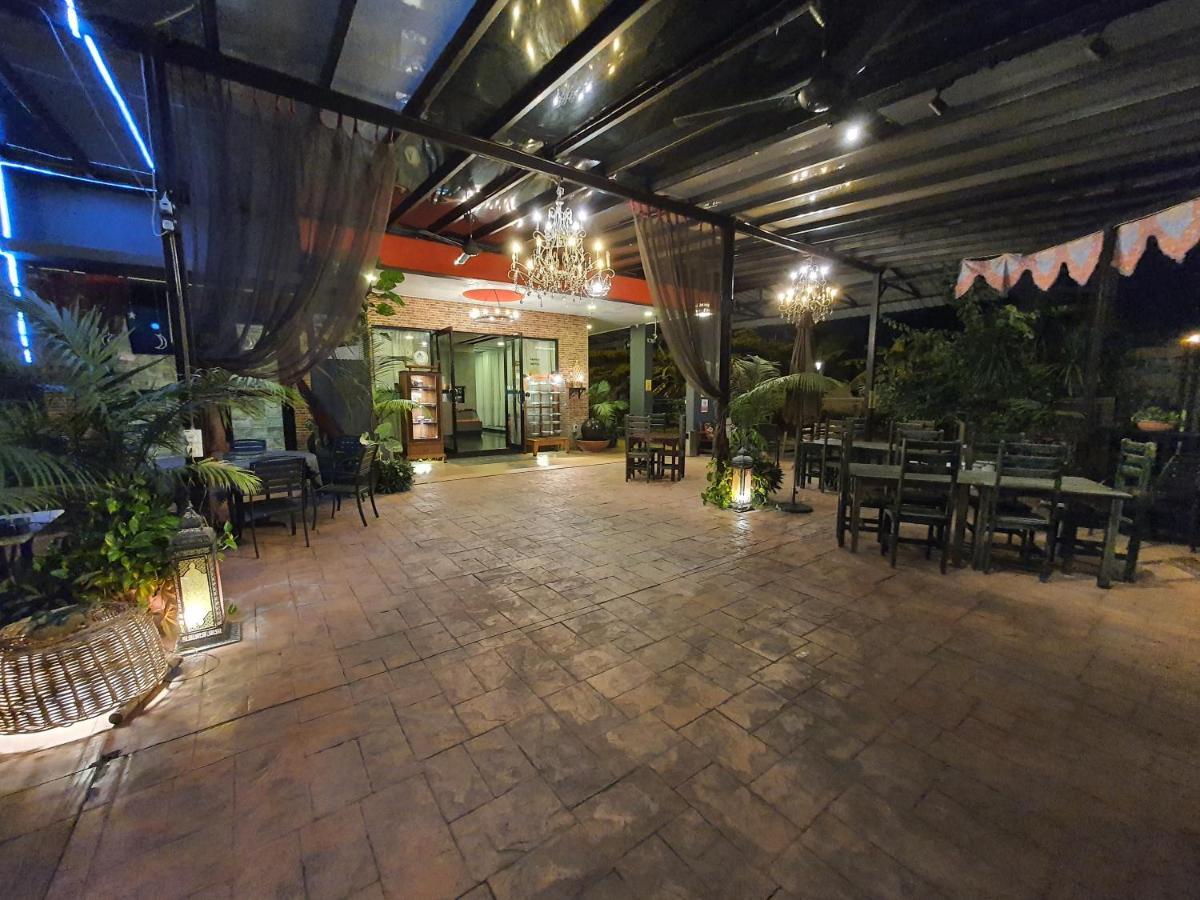 Cute Hotel & Dorms Ipoh Dış mekan fotoğraf
